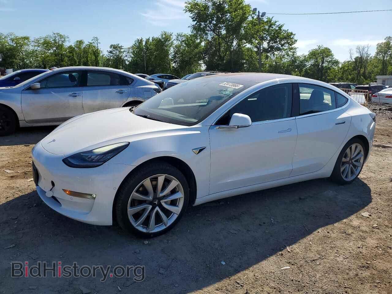 Фотография 5YJ3E1EA5JF015733 - TESLA MODEL 3 2018