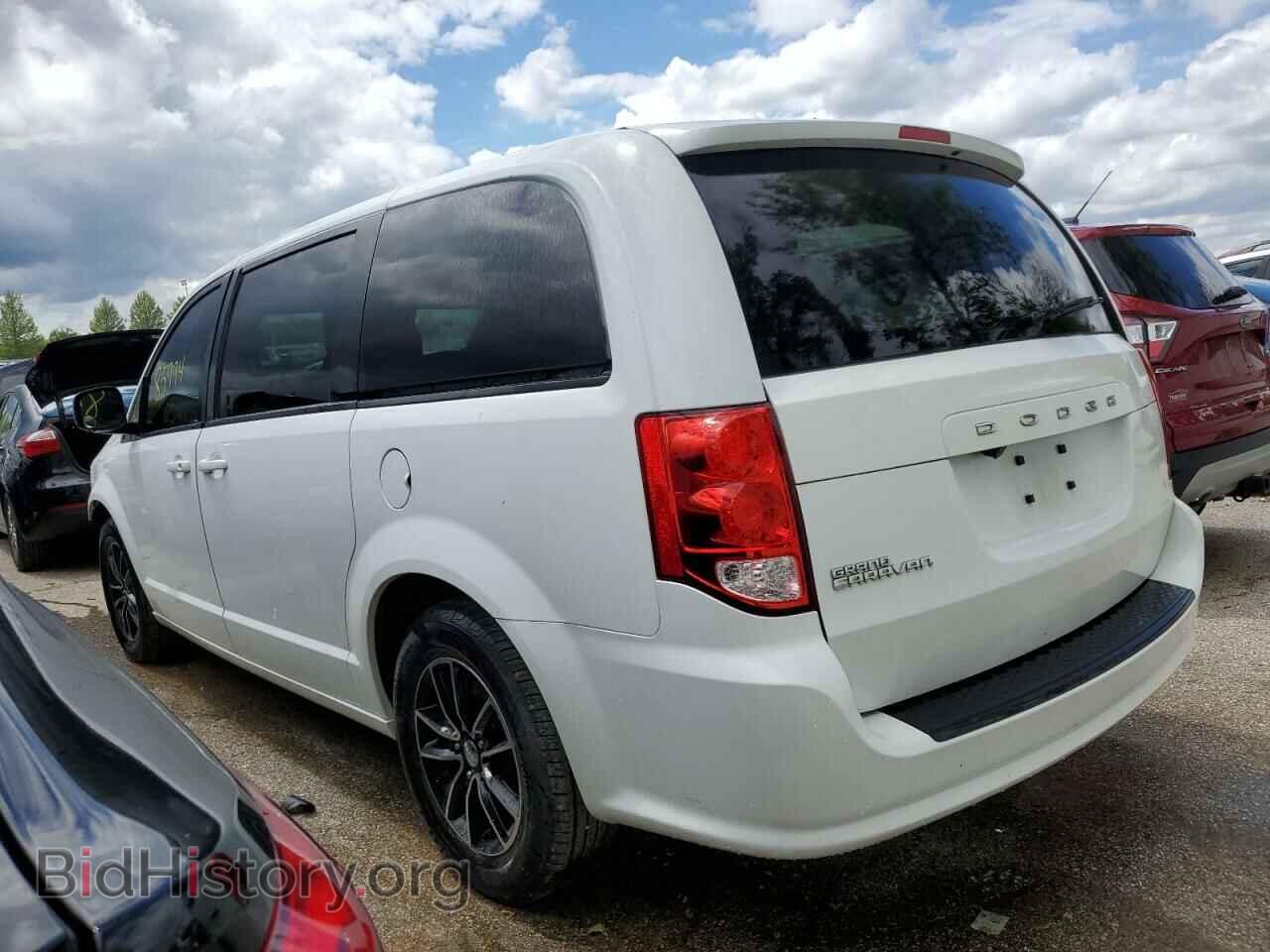 2018 DODGE CARAVAN - VIN: 2C4RDGCG1JR304832 - Фото 2