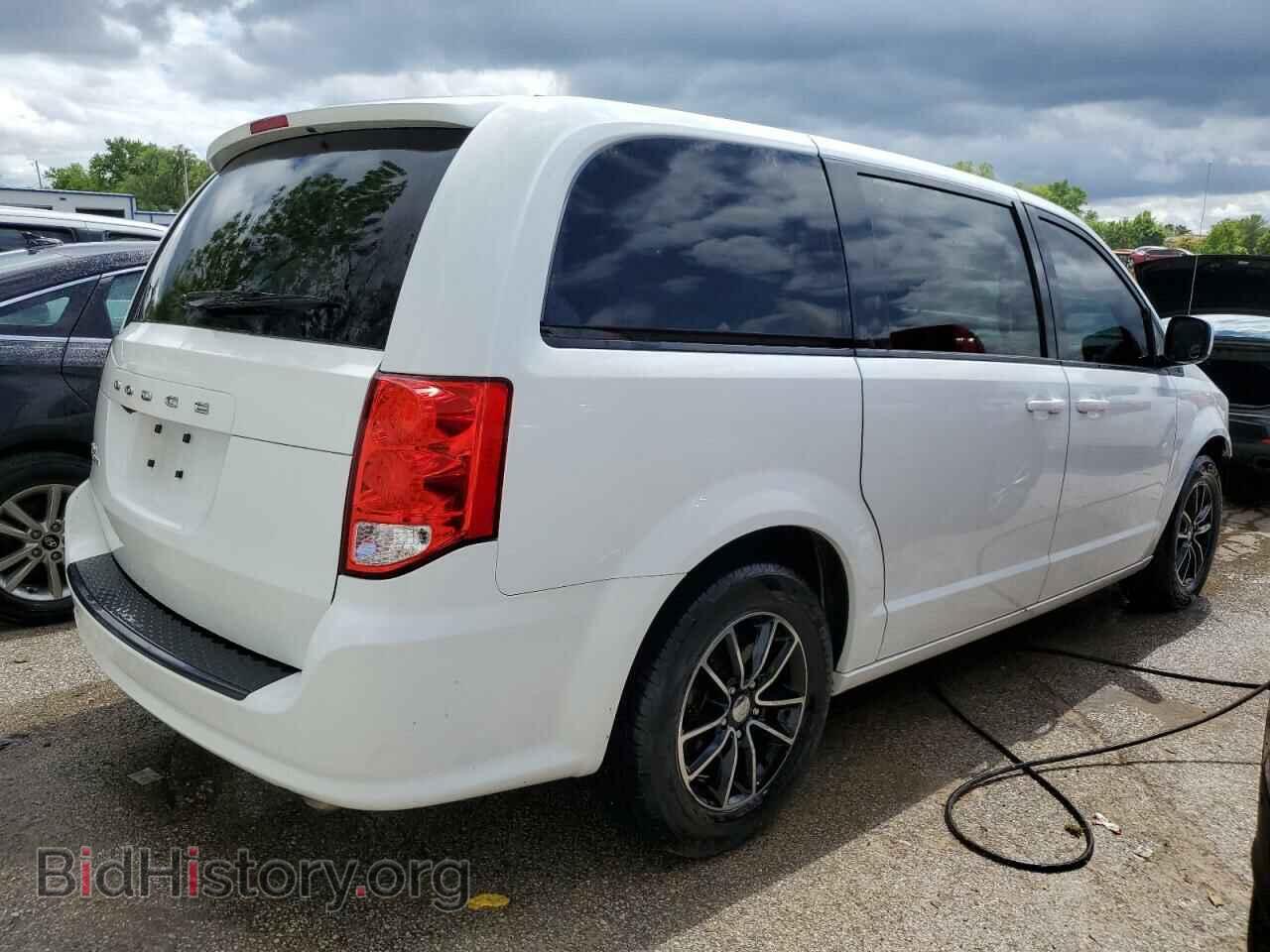2018 DODGE CARAVAN - VIN: 2C4RDGCG1JR304832 - Фото 3