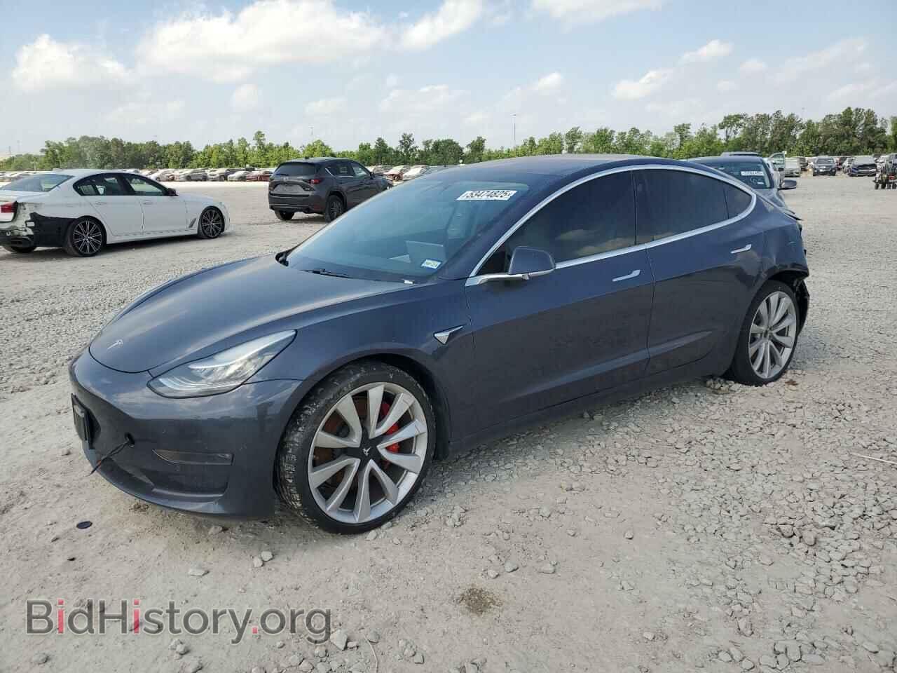 Фотография 5YJ3E1EB2JF081004 - TESLA MODEL 3 2018