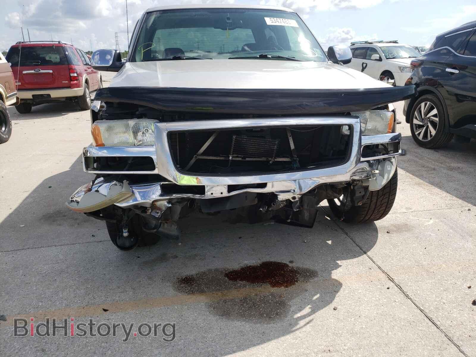 2006 GMC SIERRA - VIN: 2GTEC13T361228158 - Фото 9