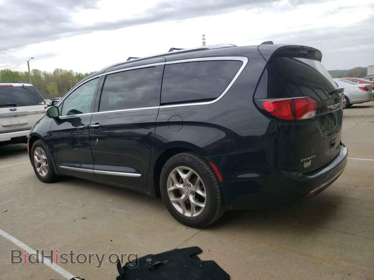 2019 CHRYSLER PACIFICA - VIN: 2C4RC1GG4KR551743 - Фото 2