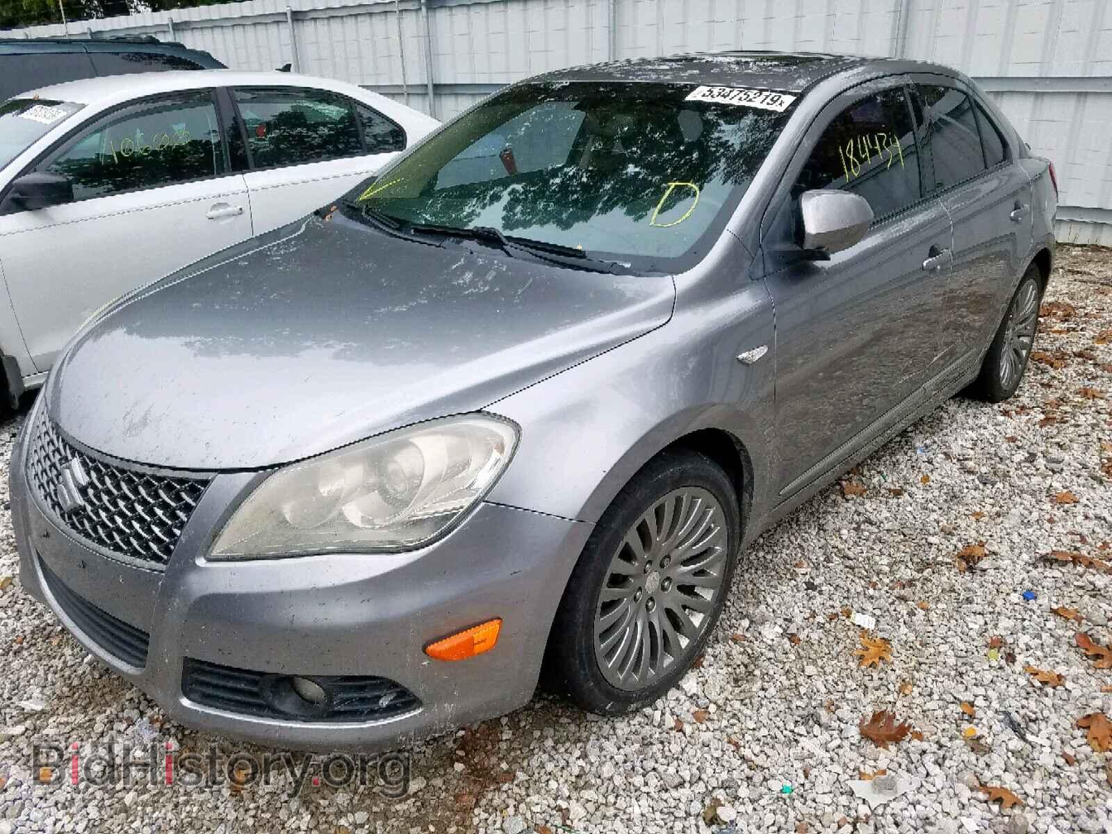 2010 SUZUKI KIZASHI - VIN: JS2RF9A75A6100489 - Фото 2