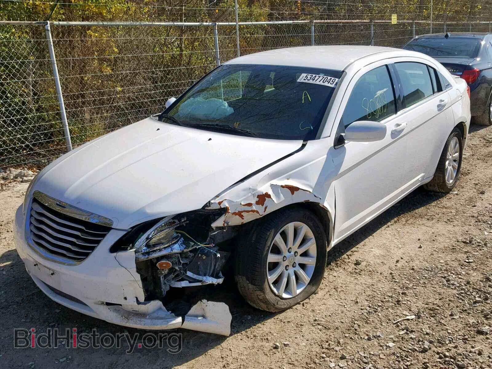 2013 CHRYSLER 200 - VIN: 1C3CCBBB9DN601600 - Фото 2