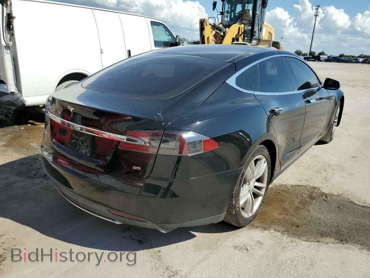 2013 TESLA MODEL S - VIN: 5YJSA1CN3DFP20614 - Фото 4