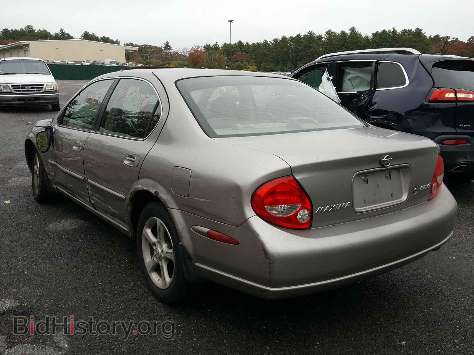 2000 NISSAN MAXIMA - VIN: JN1CA31A1YT213720 - Фото 3