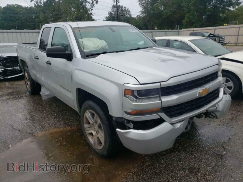 2017 Chevrolet SILVERADO (VIN 1GCRCPEC8HZ344287) — photo 1 of 10, Copart, damage: front end