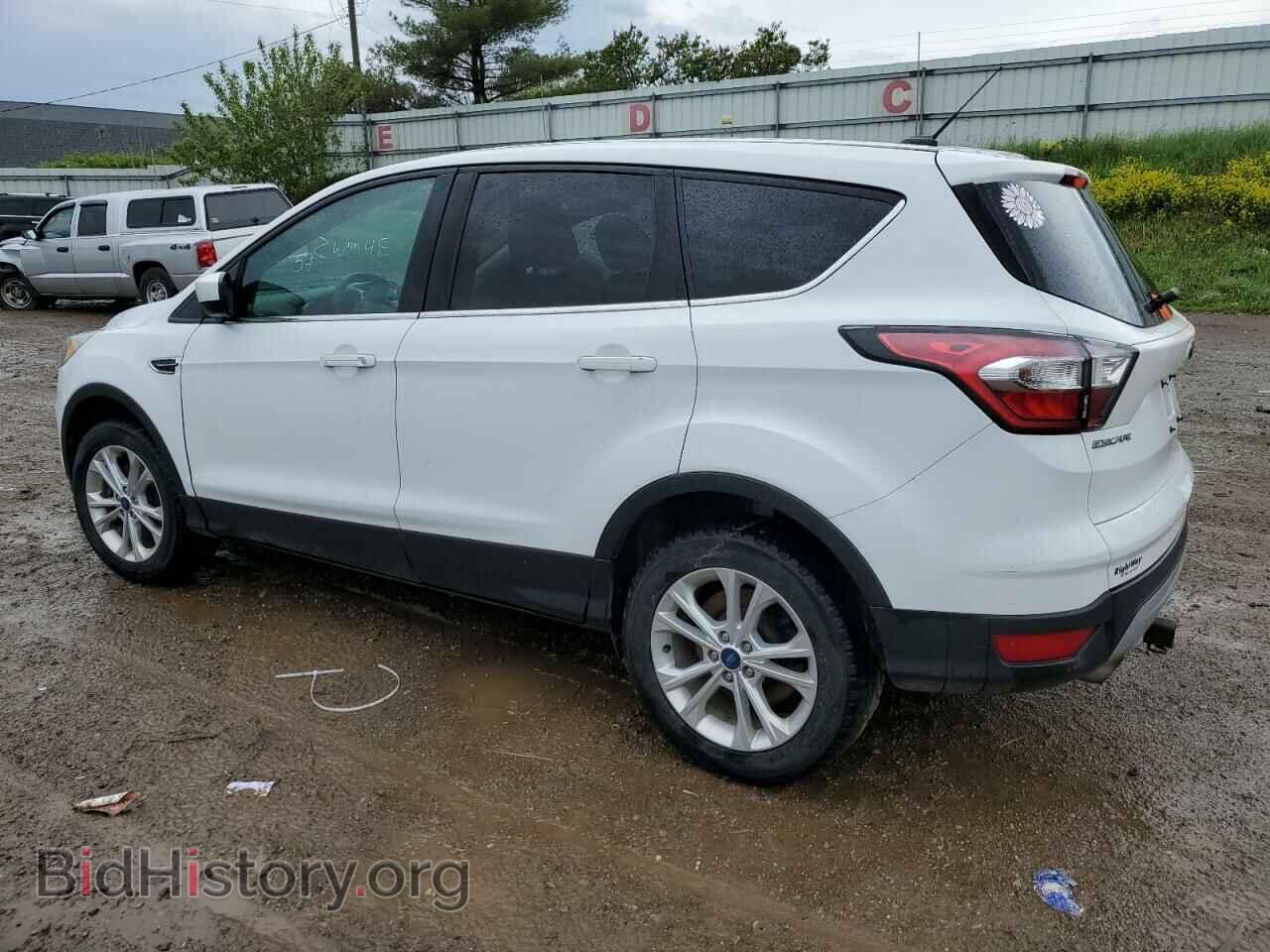 2017 FORD ESCAPE - VIN: 1FMCU9GD9HUB07398 - Фото 2