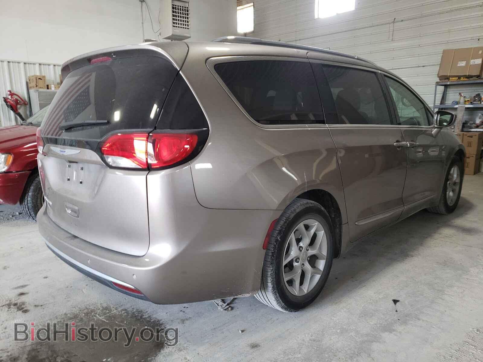 2018 CHRYSLER PACIFICA - VIN: 2C4RC1EG7JR272725 - Фото 4
