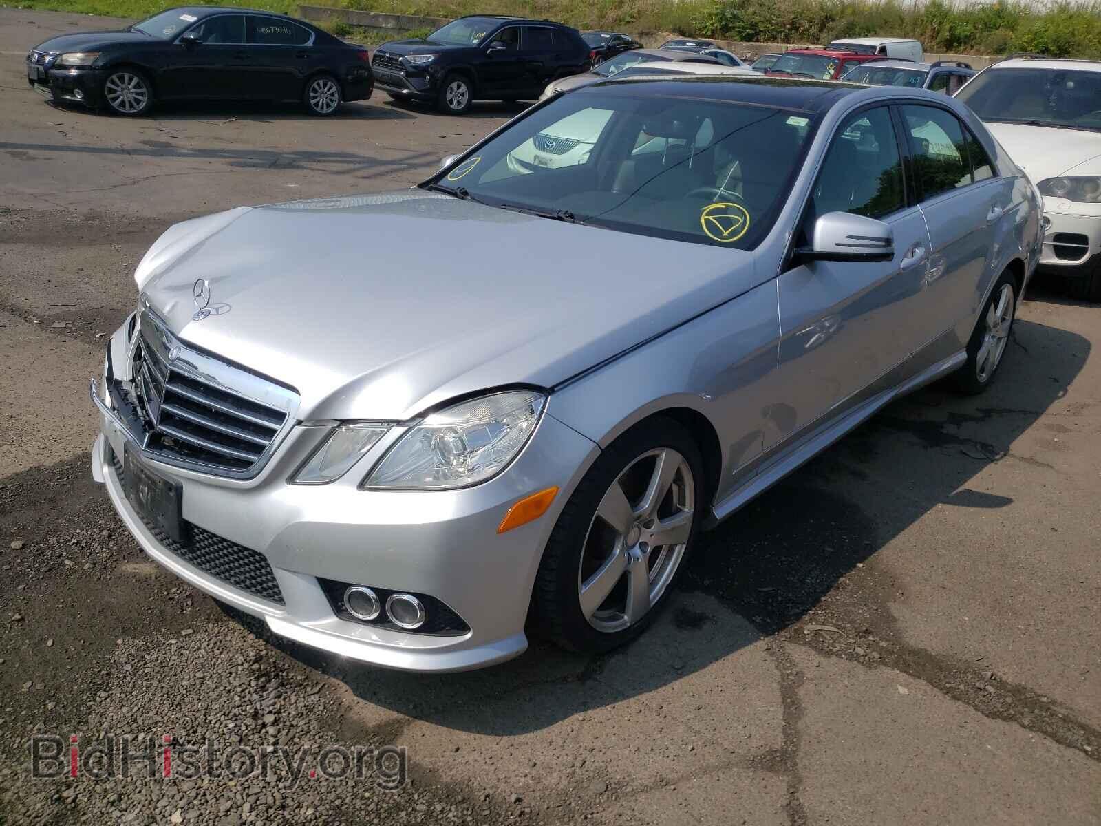 2010 MERCEDES-BENZ E-CLASS - VIN: WDDHF8HBXAA257643 - Фото 2