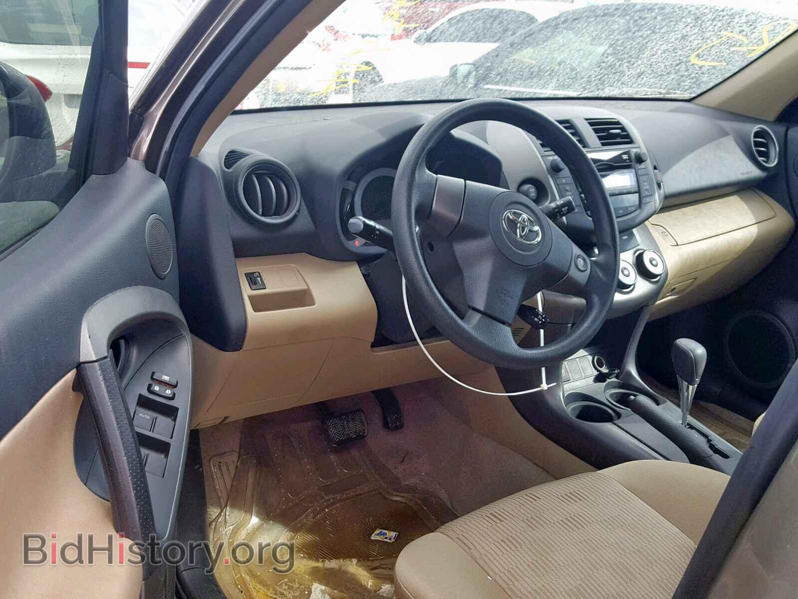 2011 TOYOTA RAV4 - VIN: 2T3BF4DV2BW112950 - Фото 9