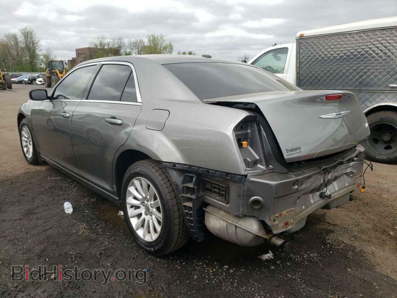 2012 CHRYSLER 300 - VIN: 2C3CCAAG7CH114071 - Фото 2