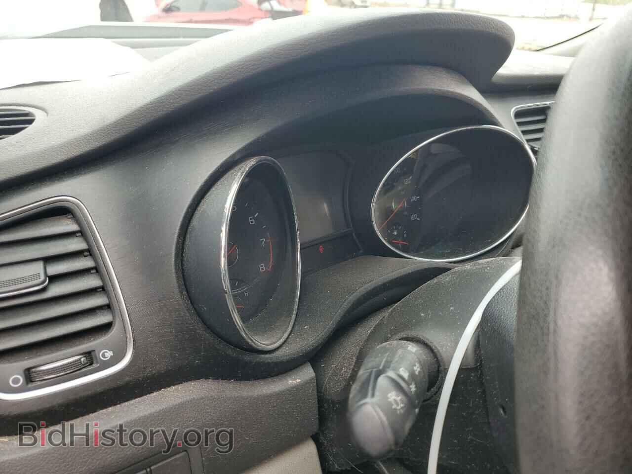 2016 KIA All Models - VIN: KNDMB5C12G6195510 - Фото 9