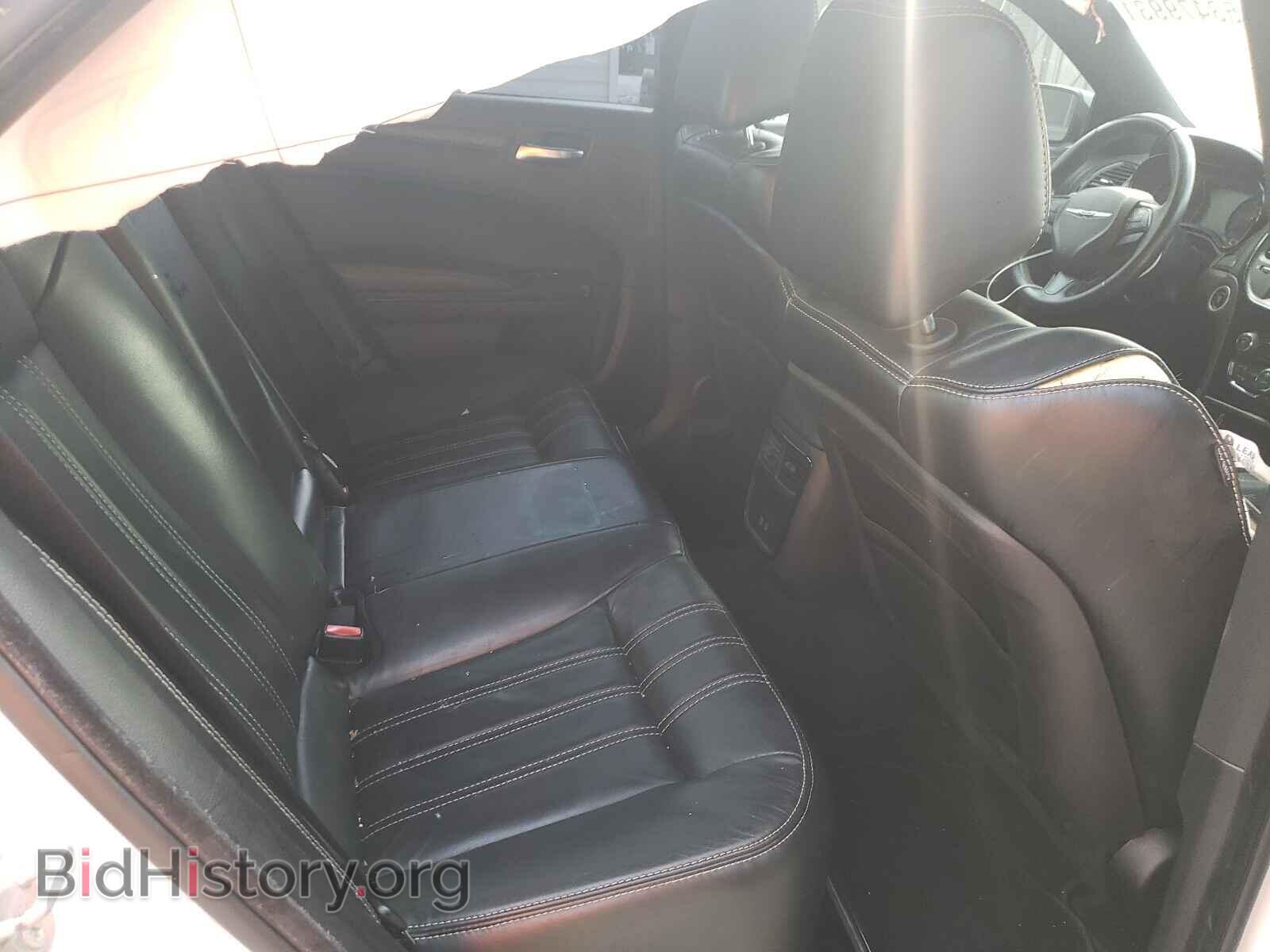 2015 CHRYSLER 300 - VIN: 2C3CCABG6FH894003 - Фото 6
