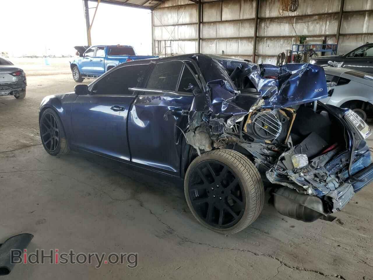2014 CHRYSLER 300 - VIN: 2C3CCAAGXEH376167 - Фото 2