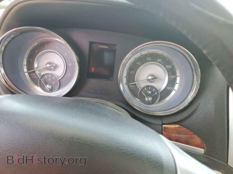 2014 Chrysler 300 (VIN 2C3CCAAGXEH376167) — photo 9 of 15