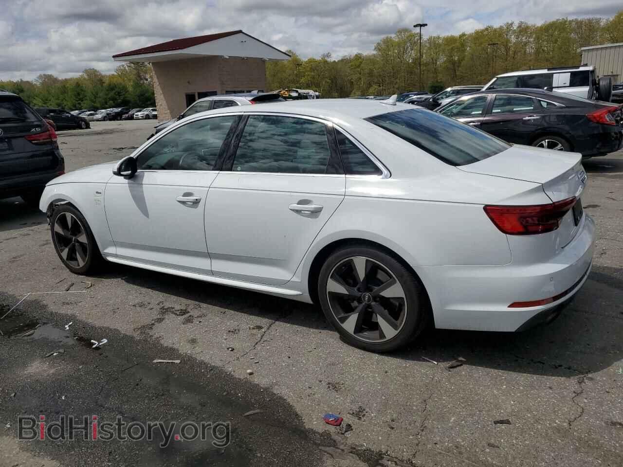 2017 AUDI A4 - VIN: WAUENAF47HN005750 - Фото 2