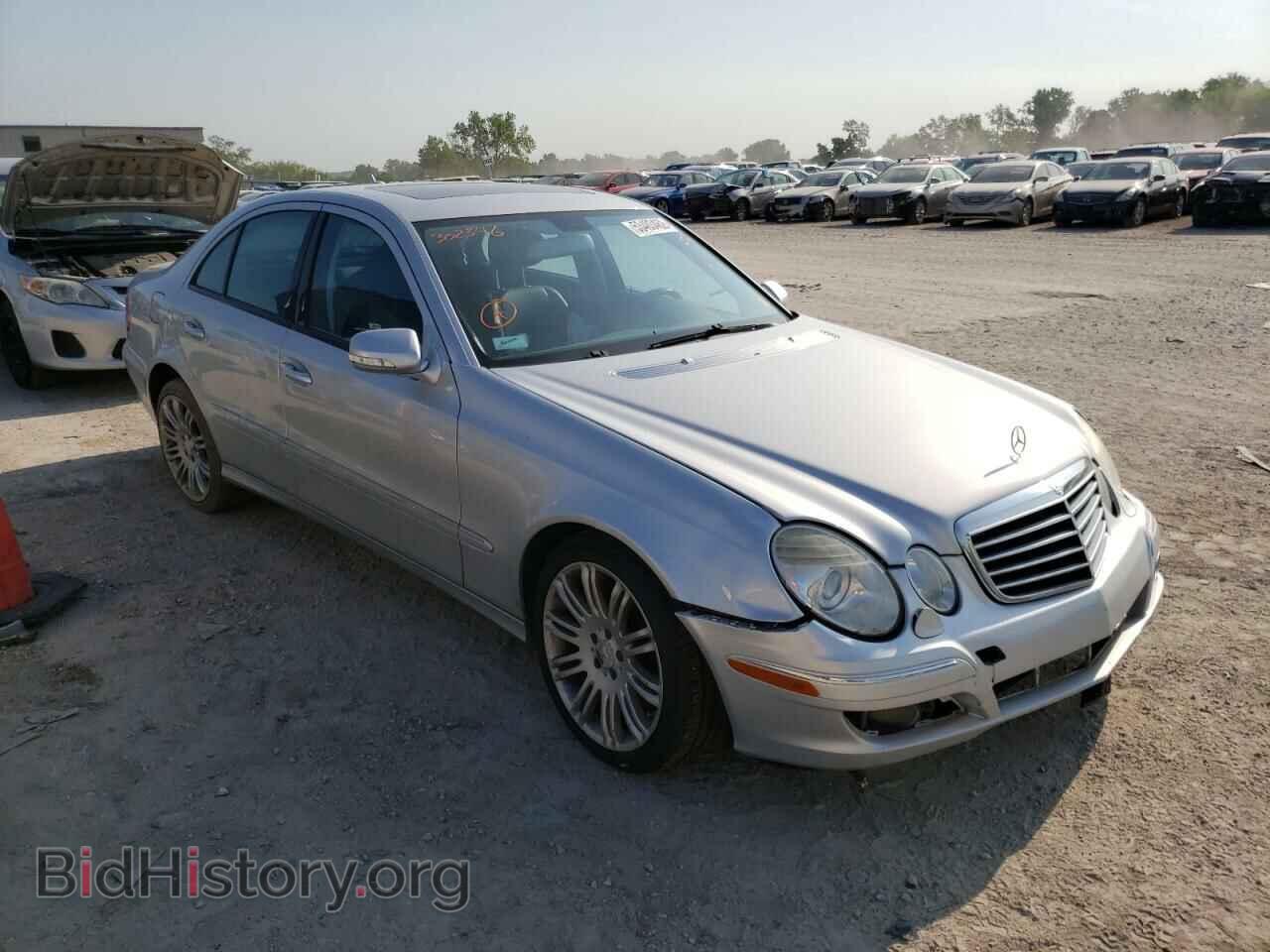 Фотография WDBUF87XX8B302346 - MERCEDES-BENZ E-CLASS 2008