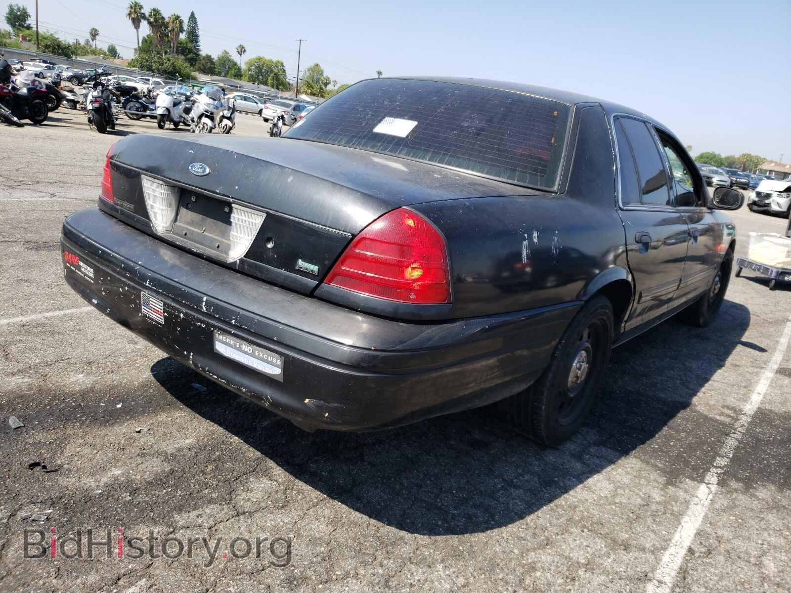 2011 FORD CROWN VIC - VIN: 2FABP7BV0BX167717 - Фото 4