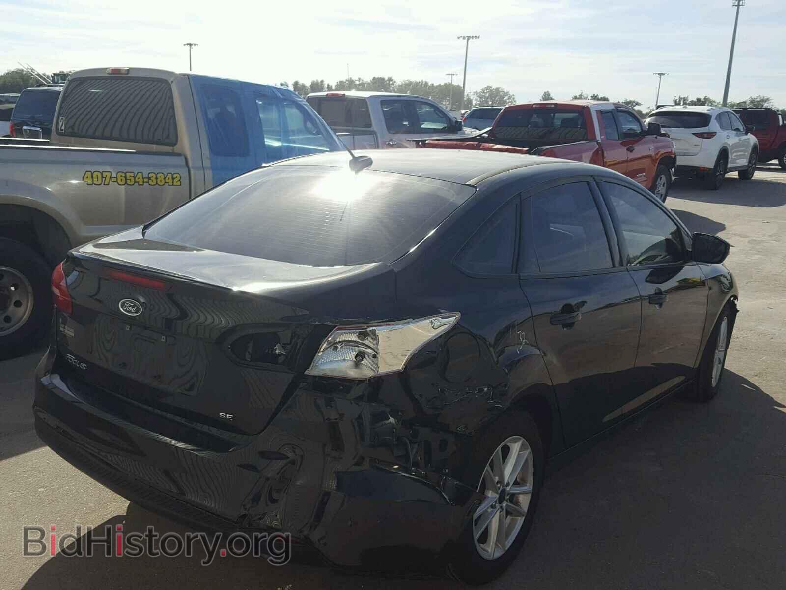 2017 FORD FOCUS - VIN: 1FADP3F24HL205389 - Photo 4