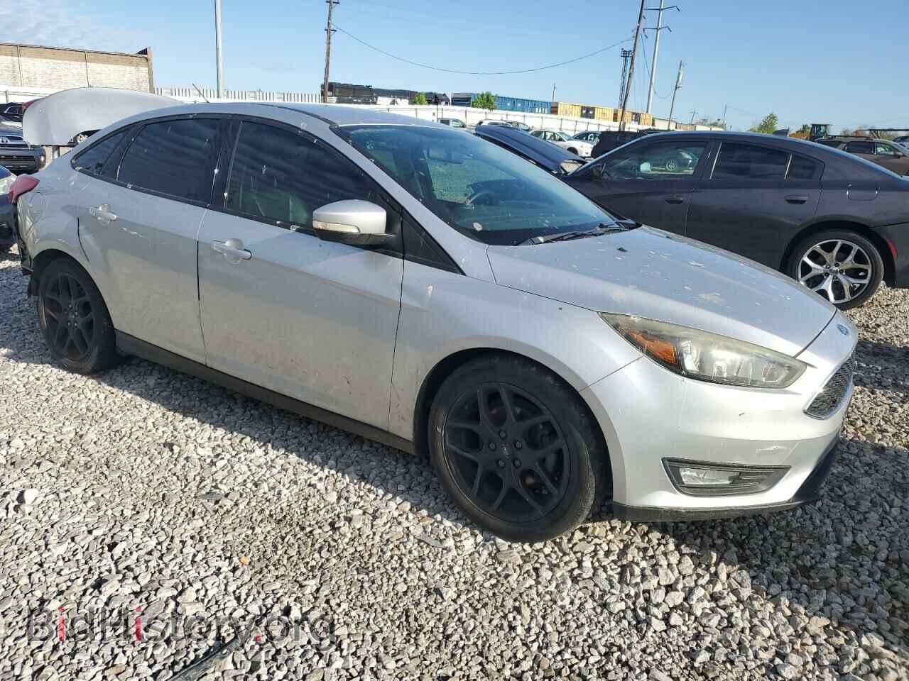 2016 FORD FOCUS - VIN: 1FADP3F22GL321091 - Photo 4