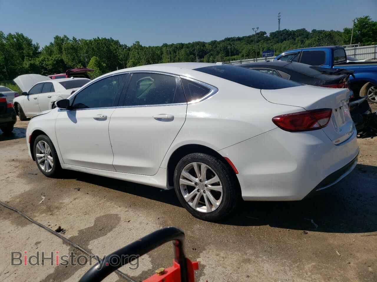 2015 CHRYSLER 200 - VIN: 1C3CCCAB8FN720457 - Фото 2
