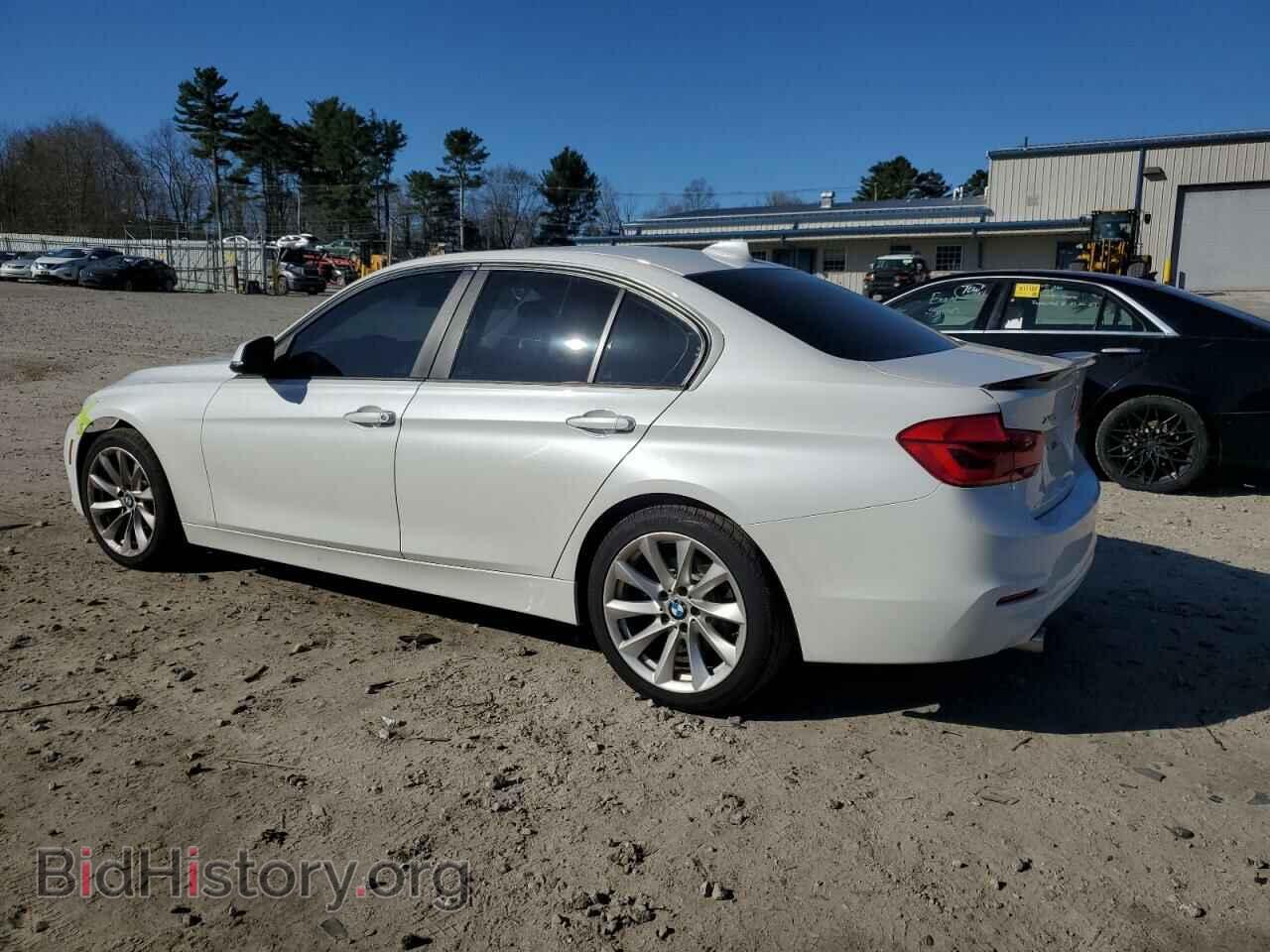 2018 BMW 3 SERIES - VIN: WBA8E5G50JNU47044 - Фото 2