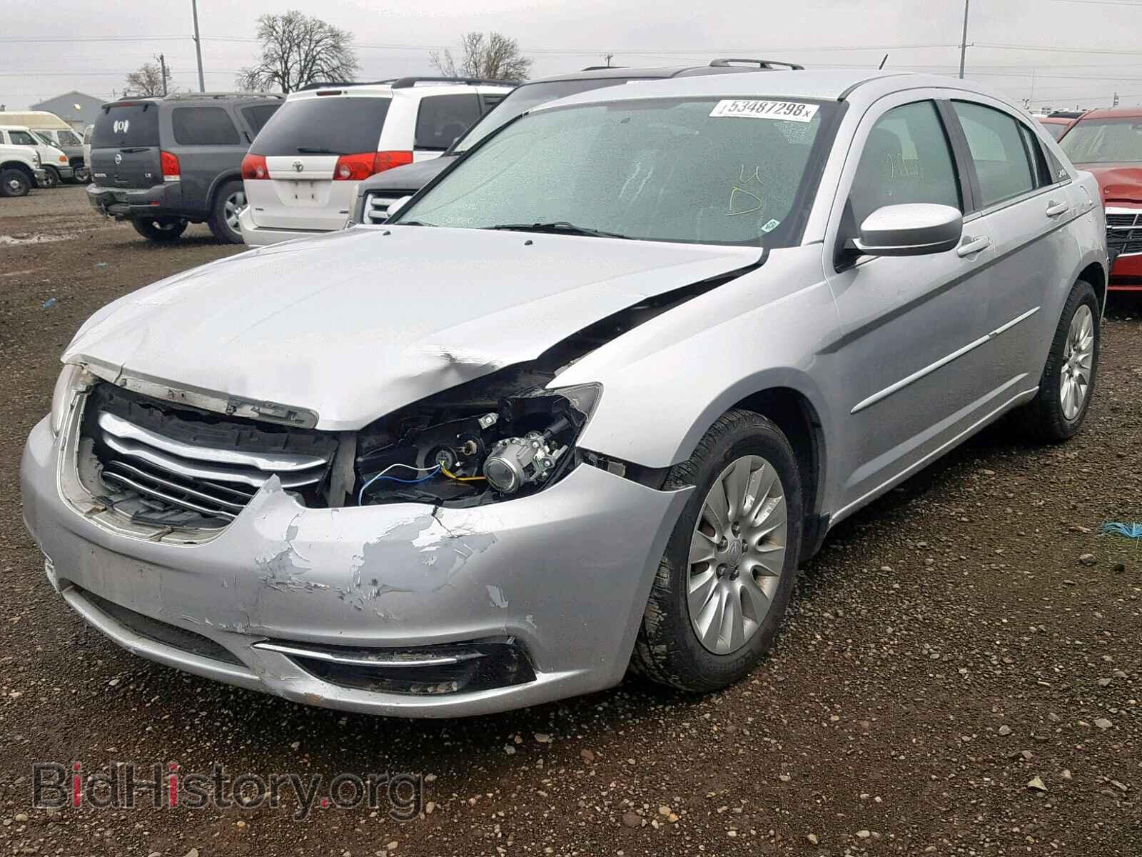 2012 CHRYSLER 200 - VIN: 1C3CCBAG8CN316575 - Фото 2