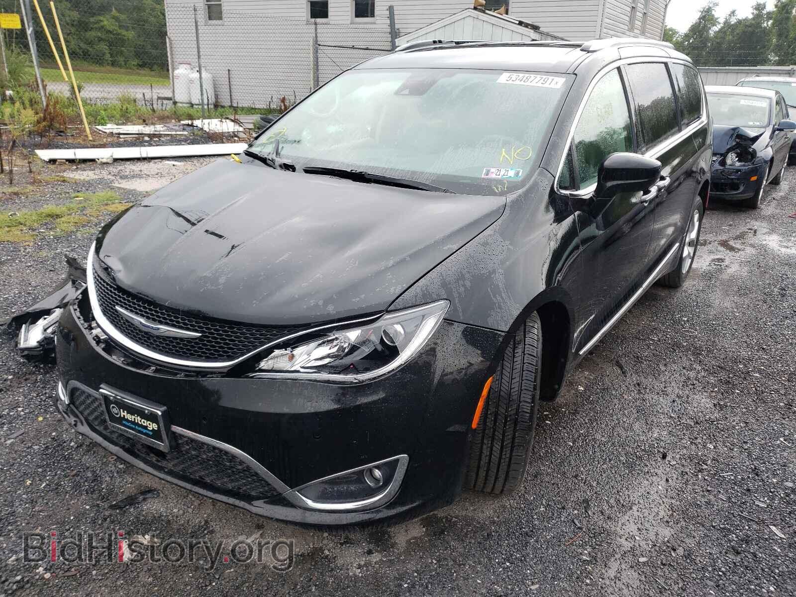 2017 CHRYSLER PACIFICA - VIN: 2C4RC1EG2HR757042 - Photo 2