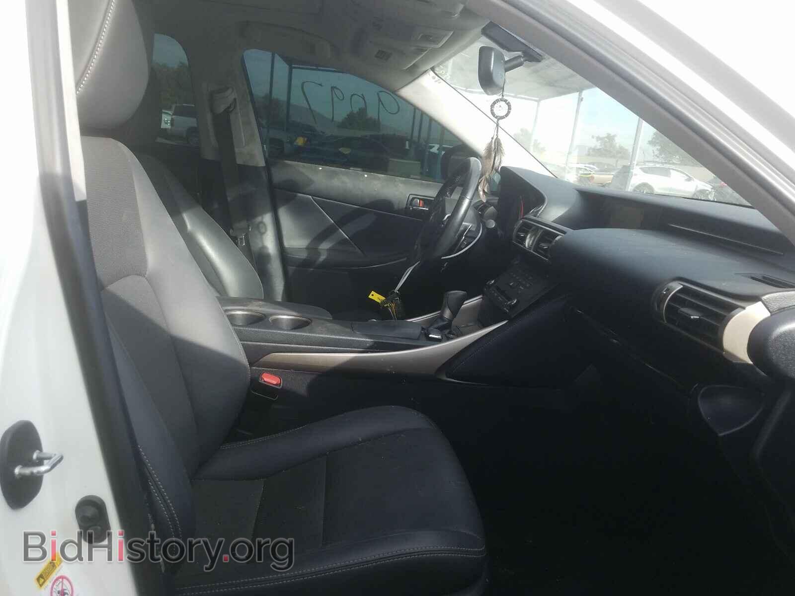 2016 LEXUS IS - VIN: JTHBA1D22G5012542 - Фото 5