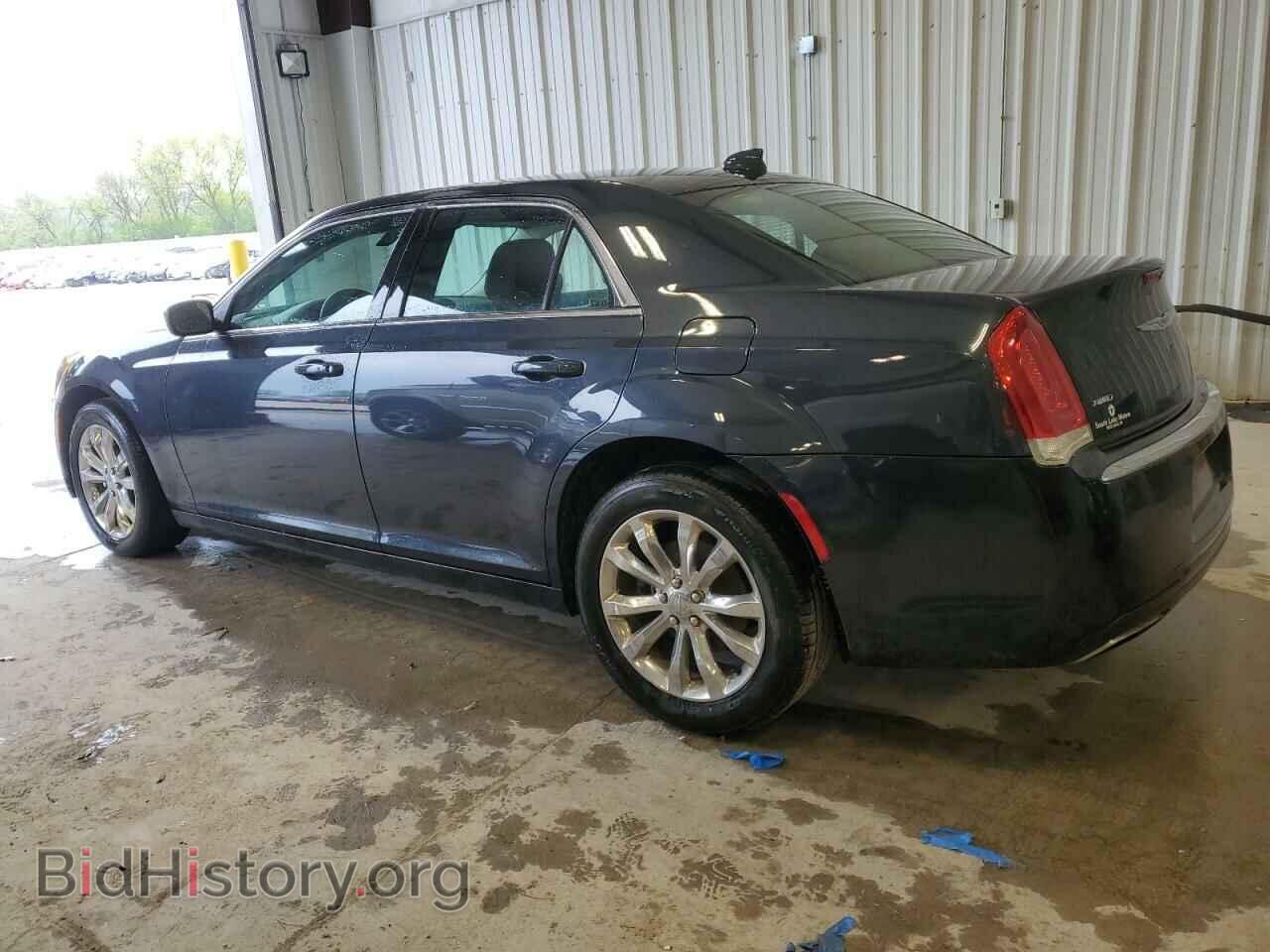 2017 CHRYSLER 300 - VIN: 2C3CCARG8HH534336 - Фото 2