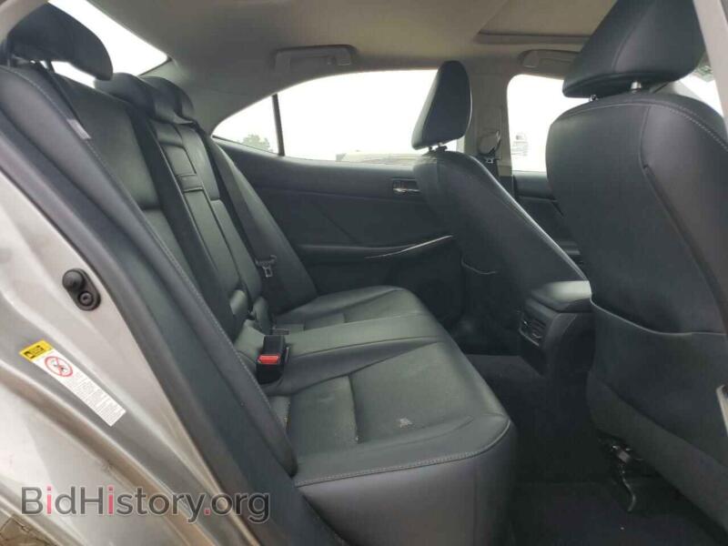 2014 Lexus IS (VIN JTHBF1D21E5029718) — photo 10 of 12