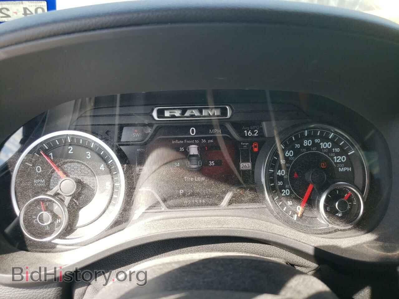 2021 RAM 1500 - VIN: 1C6SRFFT7MN736808 - Фото 8