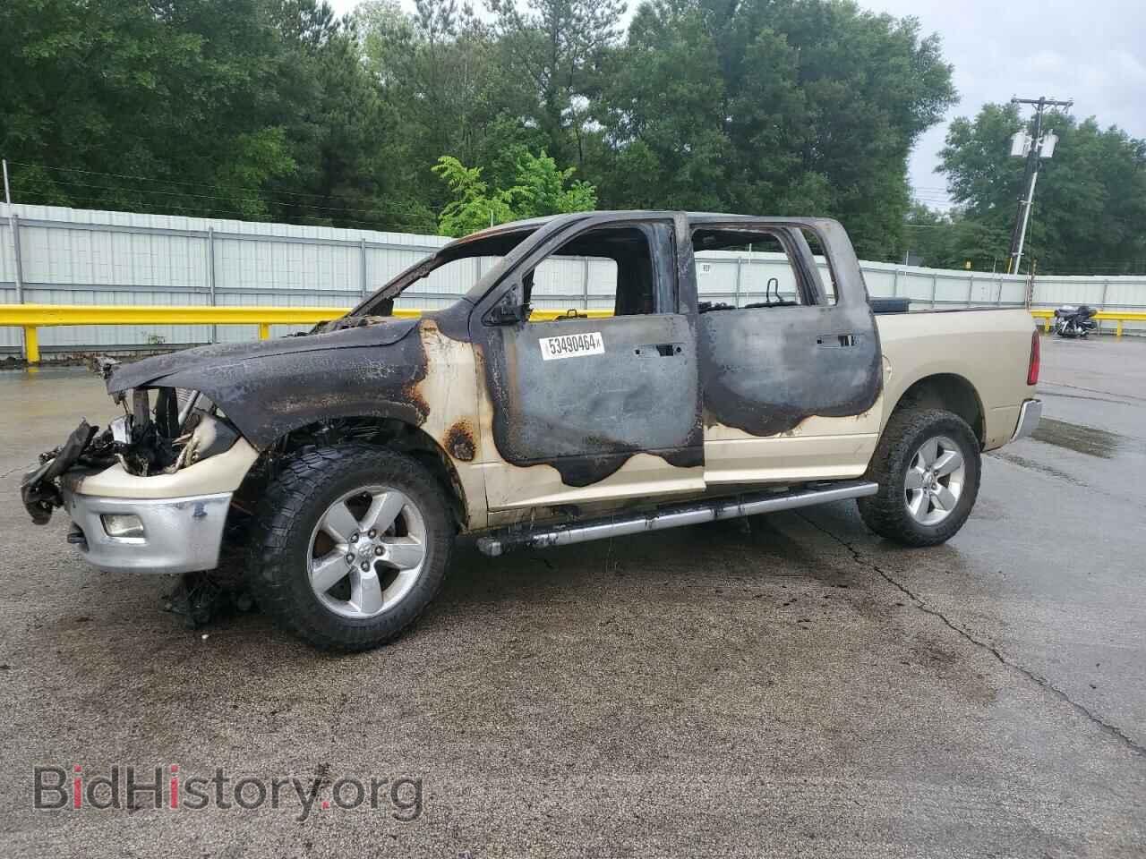Photo 1D7RV1CT6BS573101 - DODGE All Models 2011