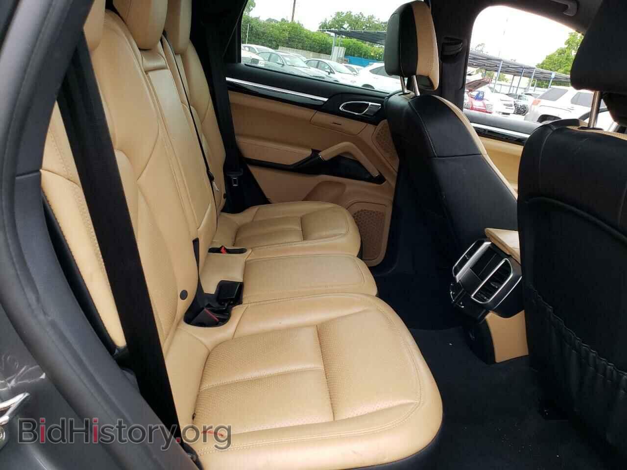 2018 PORSCHE CAYENNE - VIN: WP1AE2A24JLA72187 - Фото 10