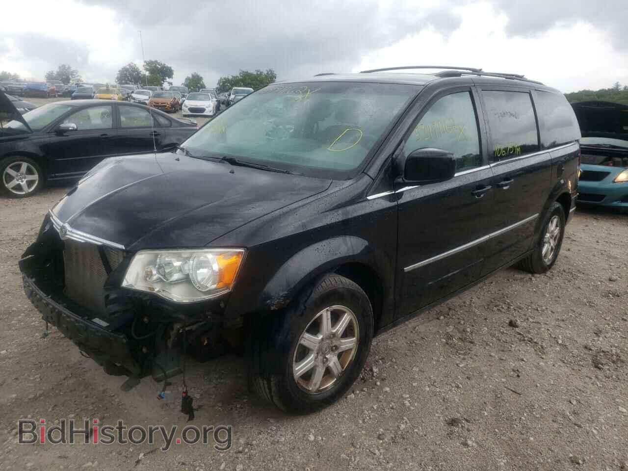 2009 CHRYSLER MINIVAN - VIN: 2A8HR54129R613578 - Фото 2