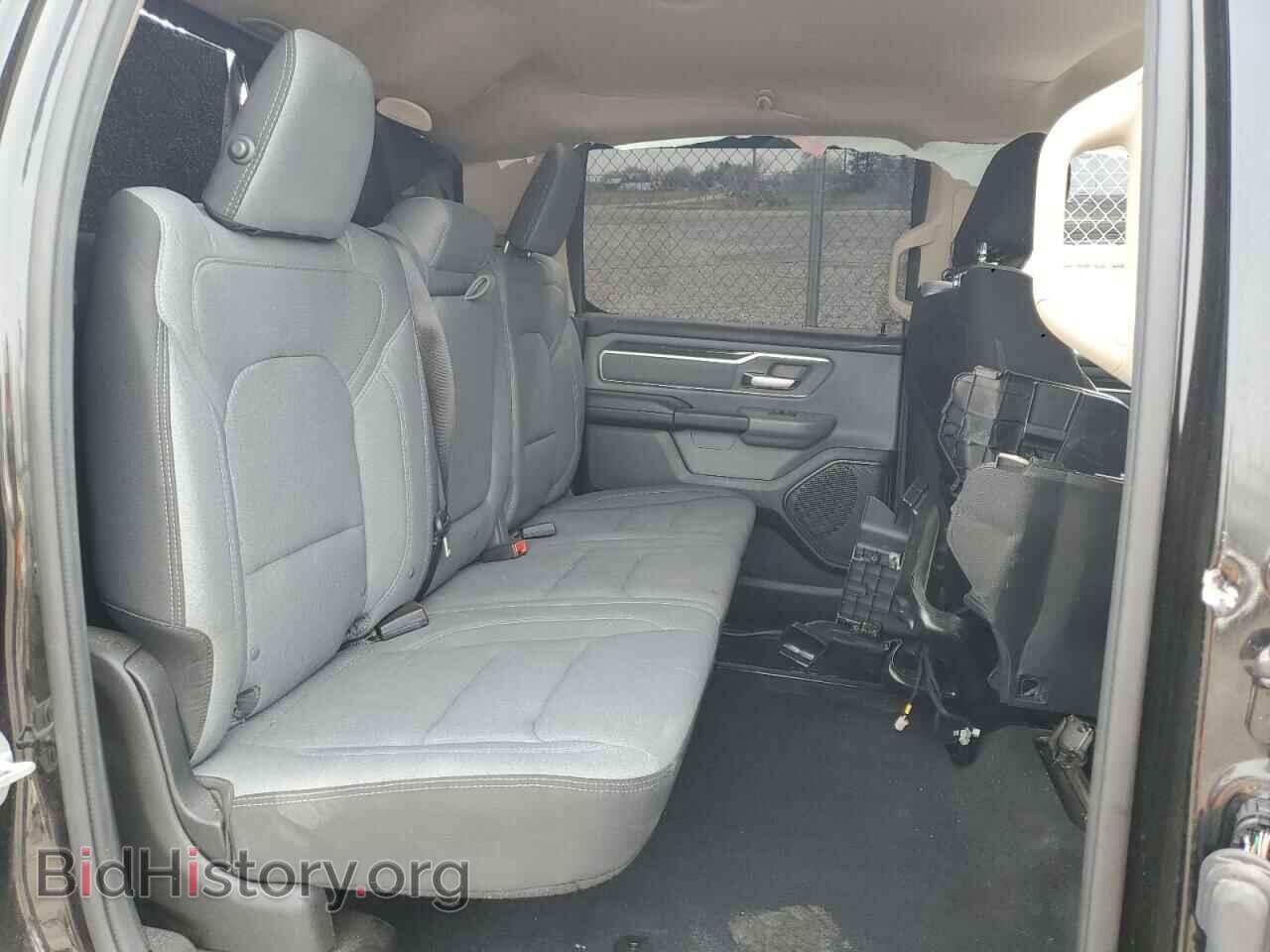 2019 RAM 1500 - VIN: 1C6SRFFT4KN778835 - Фото 11