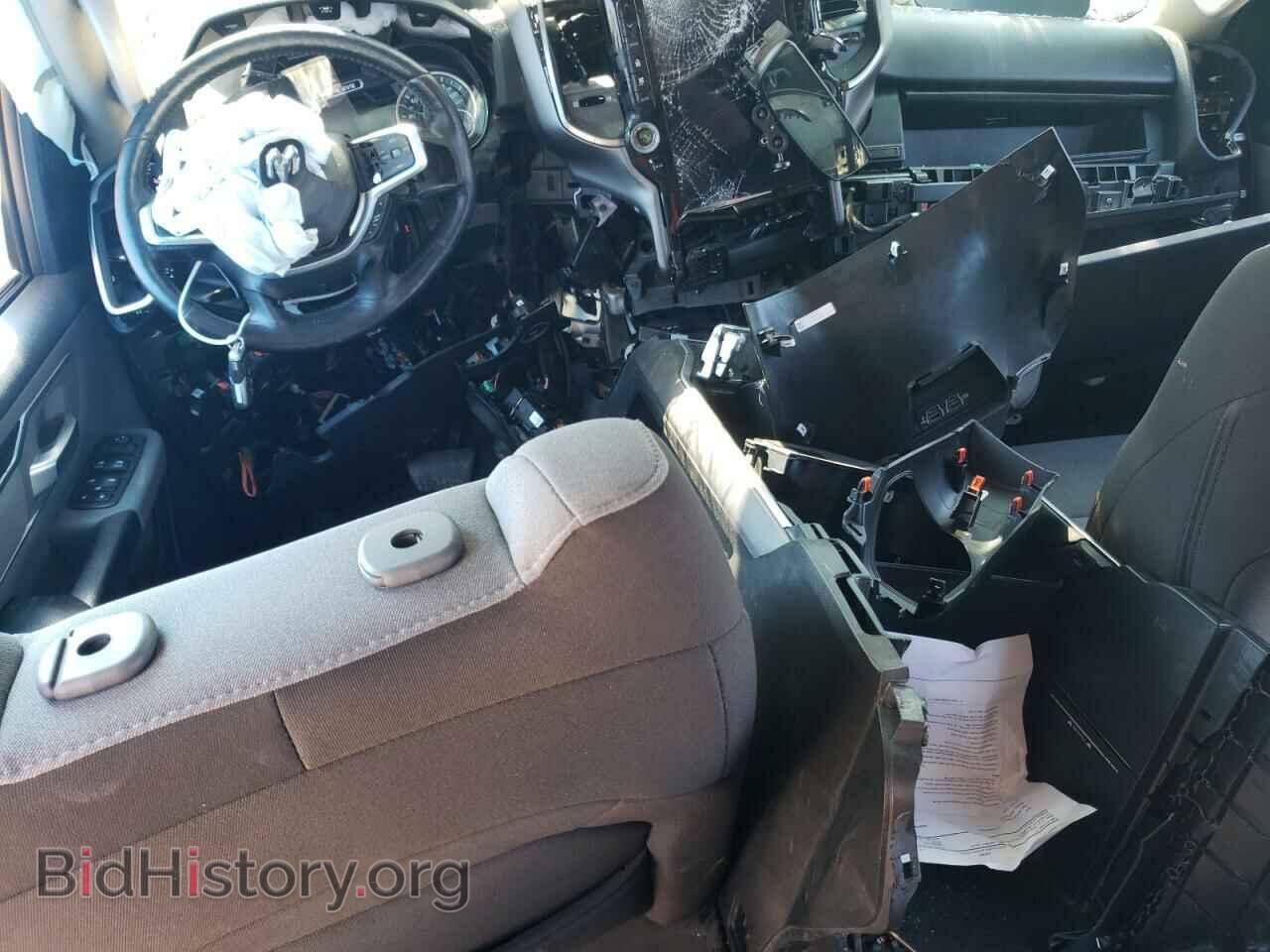 2019 RAM 1500 - VIN: 1C6SRFFT4KN778835 - Фото 8