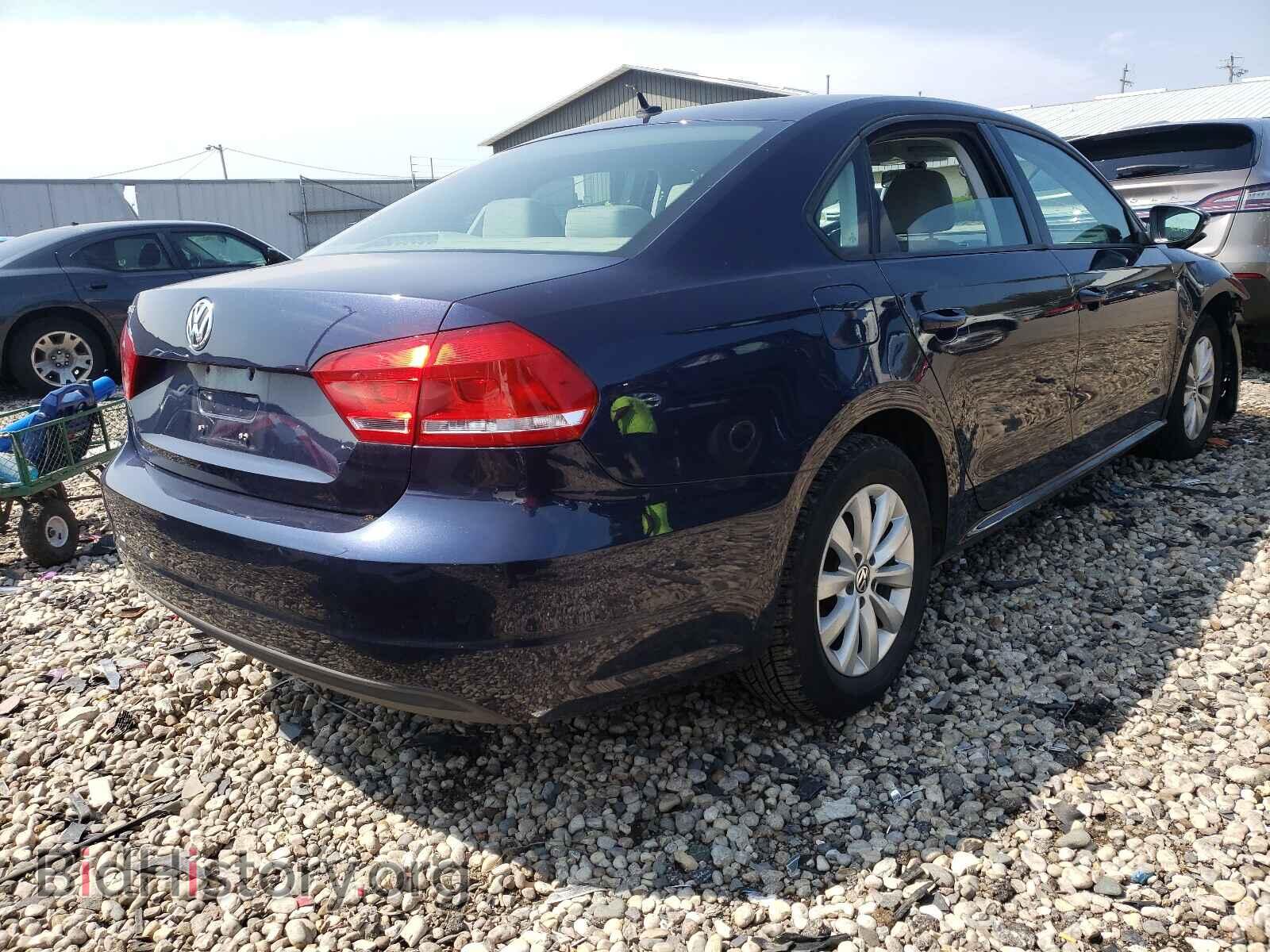 2012 VOLKSWAGEN PASSAT - VIN: 1VWAP7A32CC040324 - Фото 4