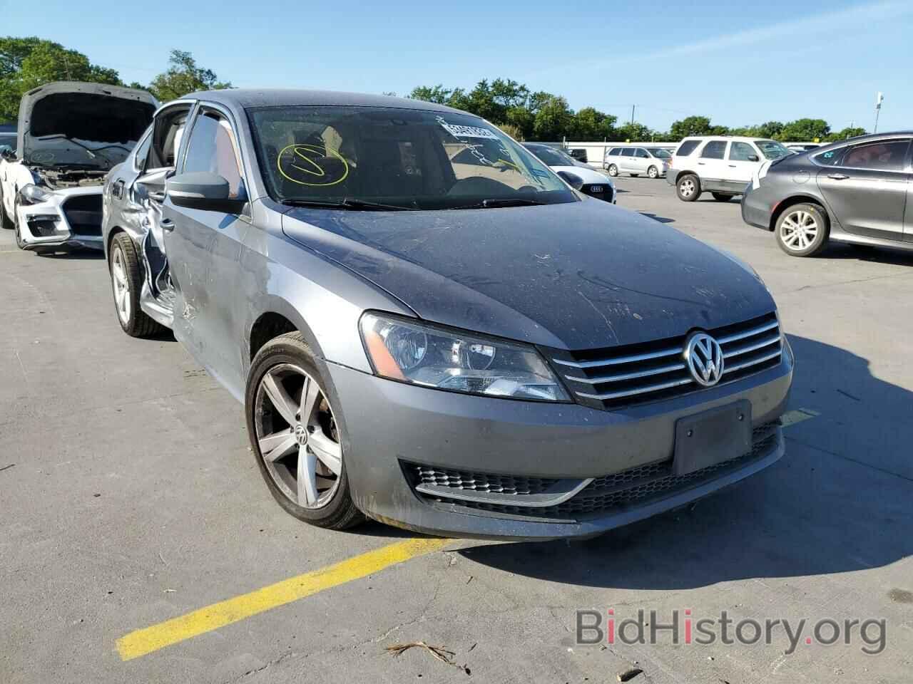 Photo 1VWBP7A37CC044650 - VOLKSWAGEN PASSAT 2012