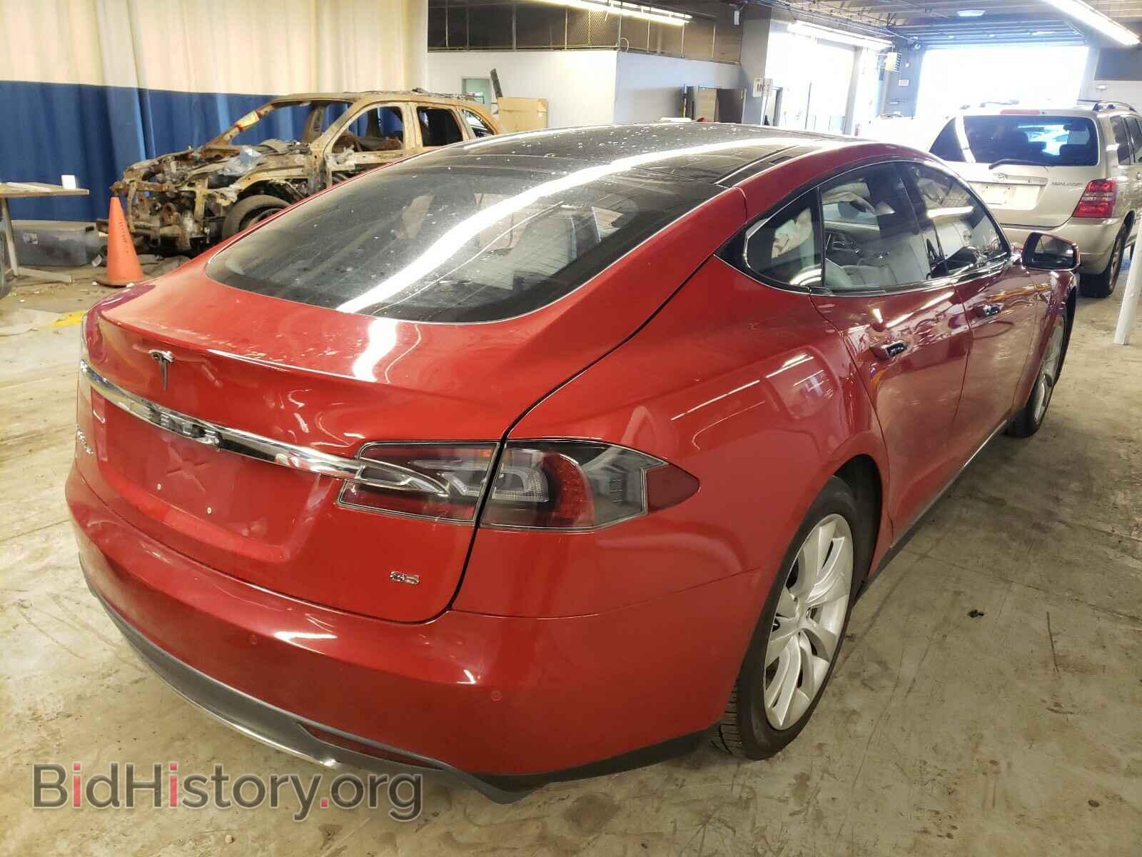 2015 TESLA MODEL S - VIN: 5YJSA1H1XFF080331 - Фото 4