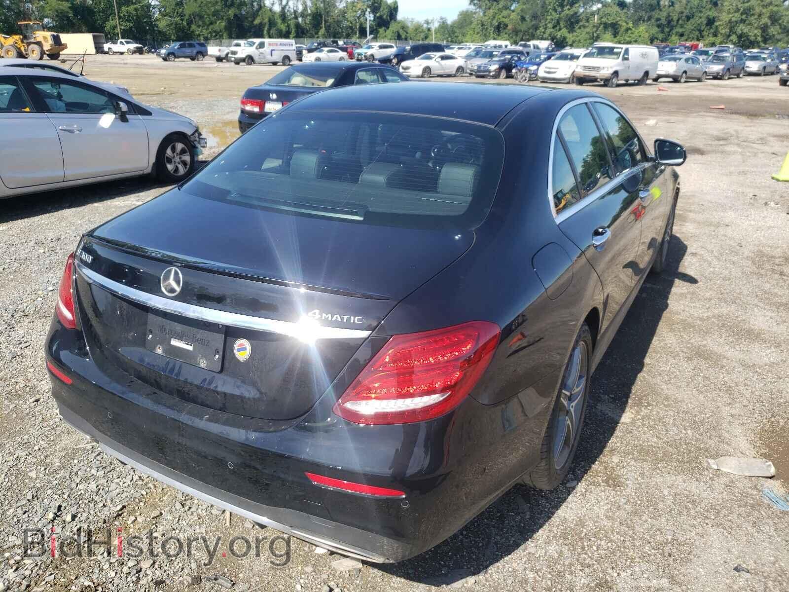 2018 MERCEDES-BENZ E-CLASS - VIN: WDDZF4KB2JA385817 - Фото 4
