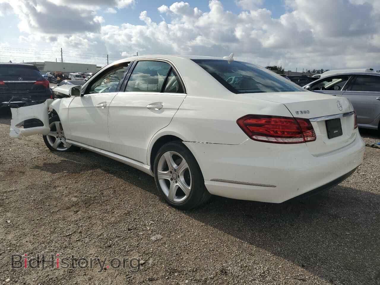 2016 MERCEDES-BENZ E-CLASS - VIN: WDDHF5KB7GB241863 - Фото 2