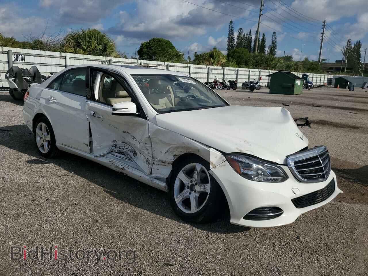 2016 MERCEDES-BENZ E-CLASS - VIN: WDDHF5KB7GB241863 - Фото 4