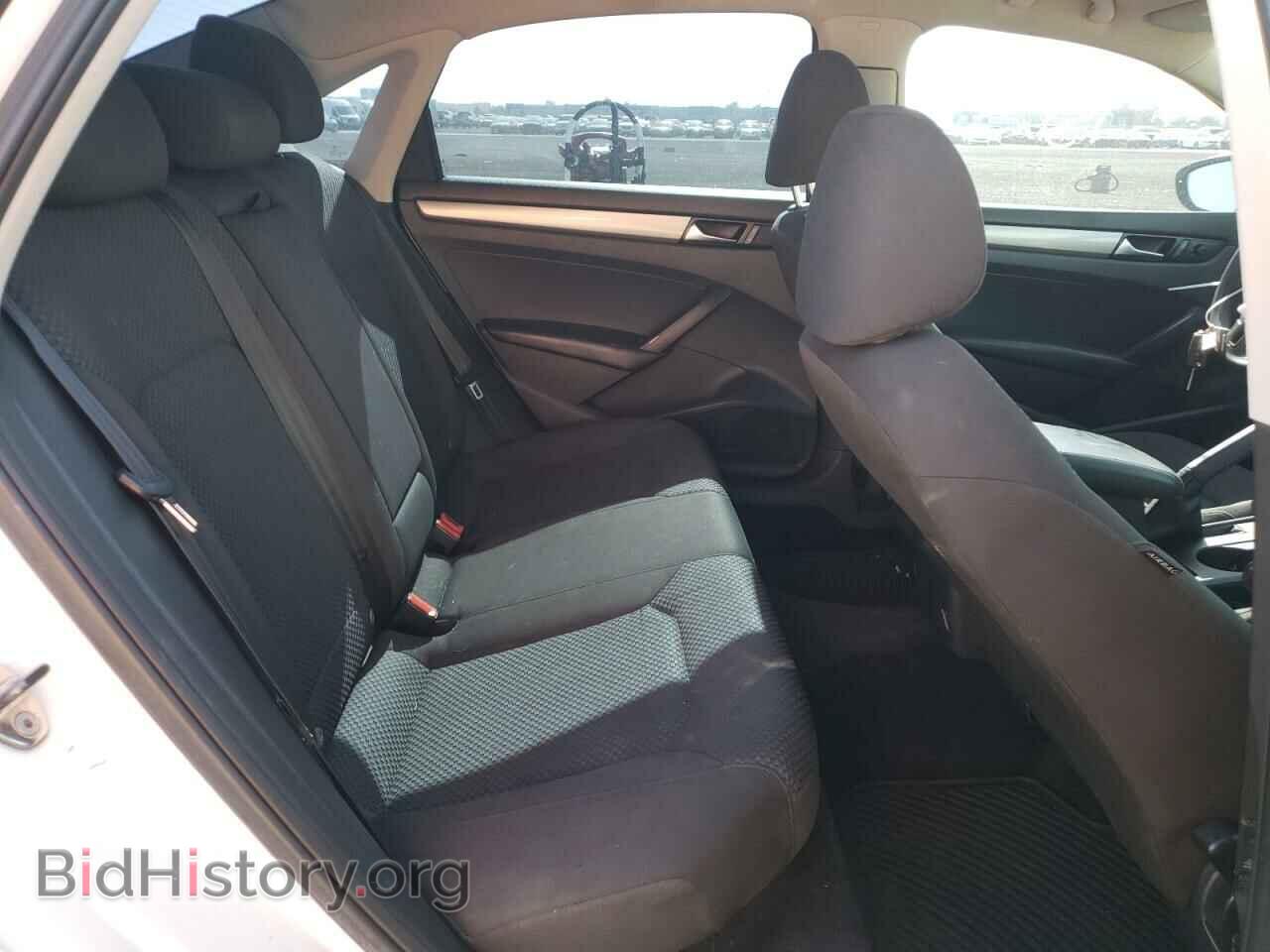 2012 VOLKSWAGEN PASSAT - VIN: 1VWAP7A33CC063286 - Фото 6