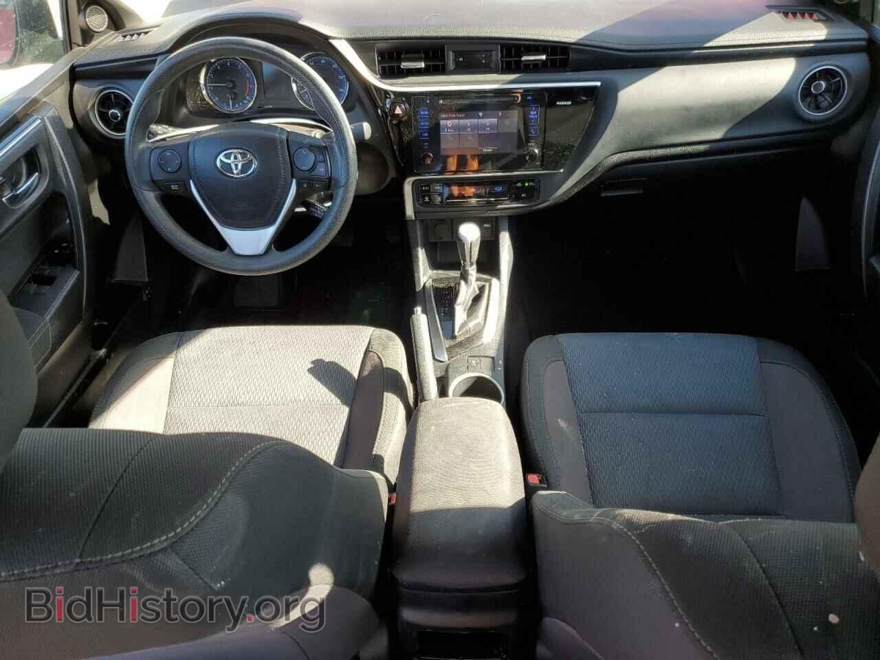 2017 TOYOTA COROLLA - VIN: 2T1BURHE5HC767930 - Фото 8
