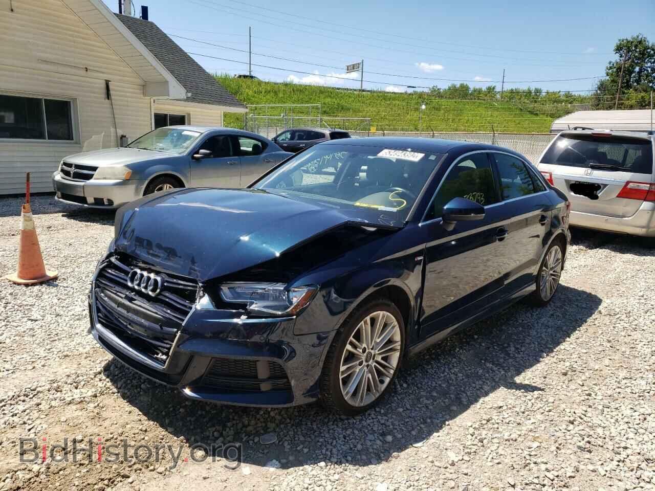2017 AUDI A3 - VIN: WAUJ8GFF3H1074856 - Фото 2