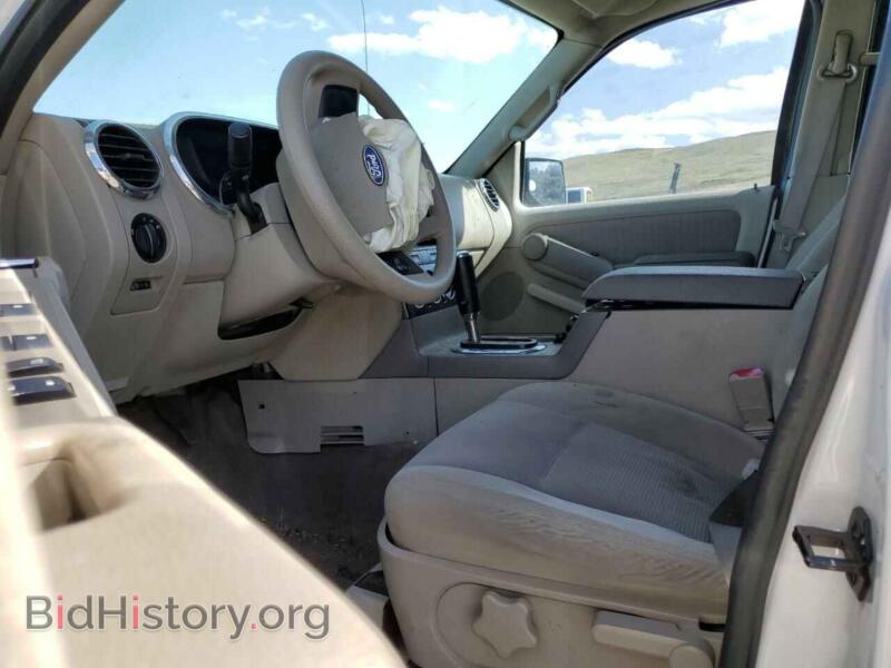 2007 Ford EXPLORER (VIN 1FMEU73E57UB03990) — photo 7 of 13