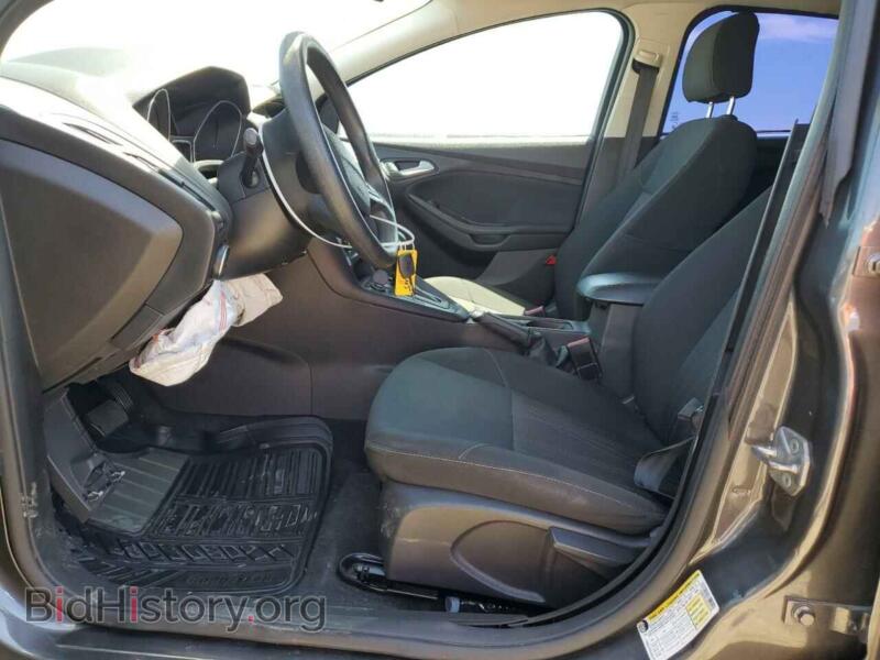 2017 Ford FOCUS (VIN 1FADP3K25HL232199) — photo 8 of 14