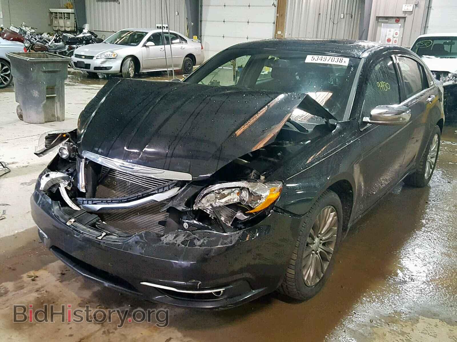 2011 CHRYSLER 200 - VIN: 1C3BC2FB5BN580618 - Фото 2